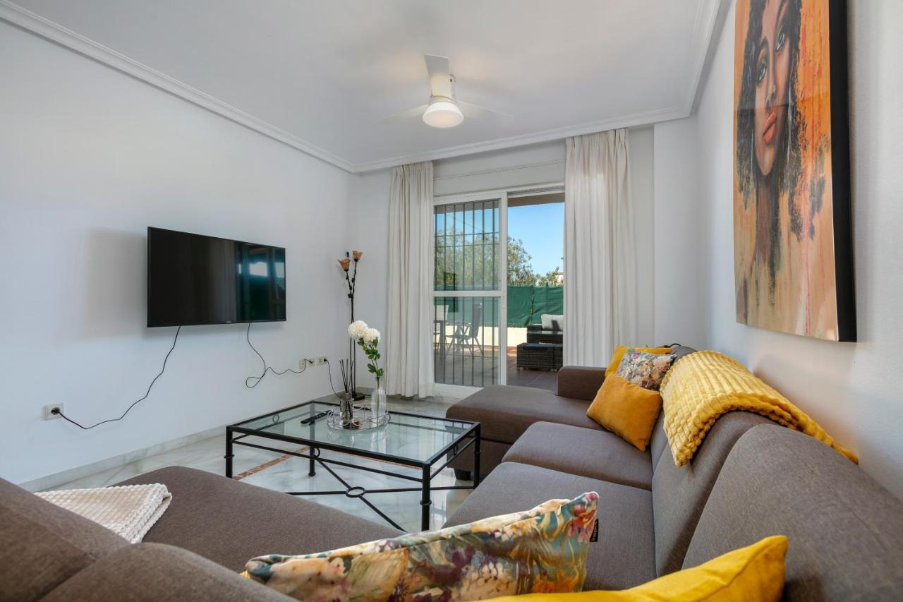 Lovely 2 Bedroom Locrimar V Walk To Beach Rdr260 Марбелья Экстерьер фото