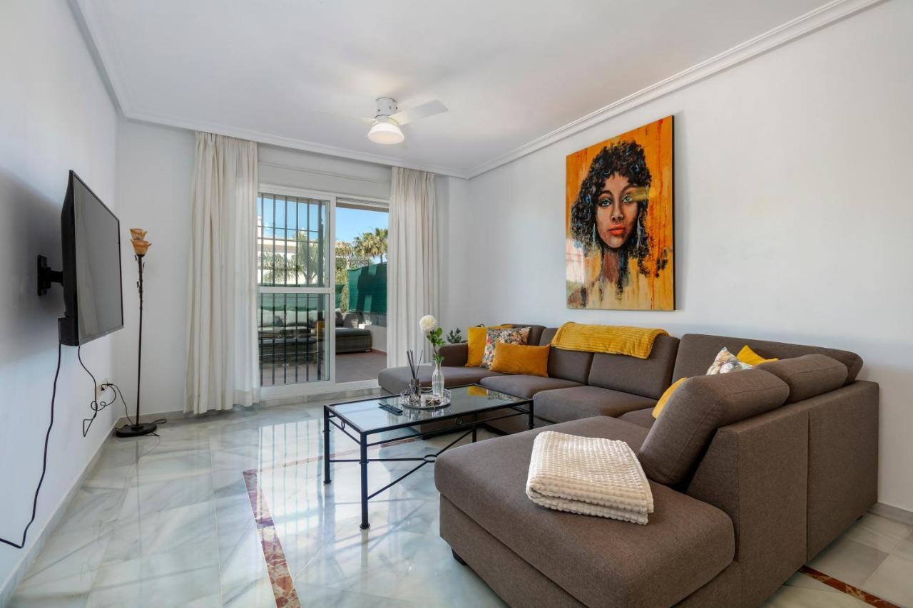 Lovely 2 Bedroom Locrimar V Walk To Beach Rdr260 Марбелья Экстерьер фото