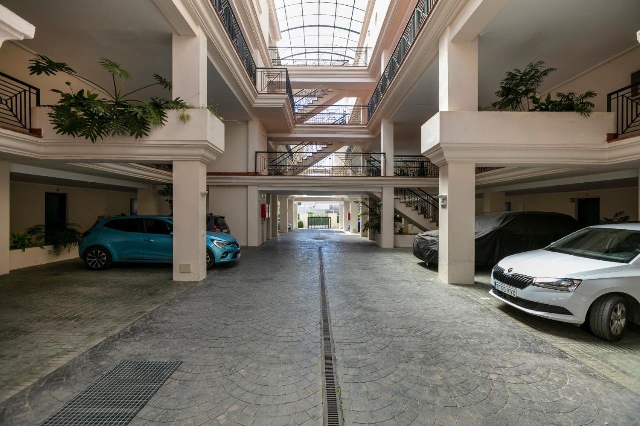 Lovely 2 Bedroom Locrimar V Walk To Beach Rdr260 Марбелья Экстерьер фото